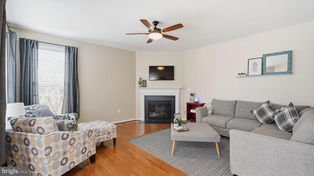 42 PALISADES DRIVE