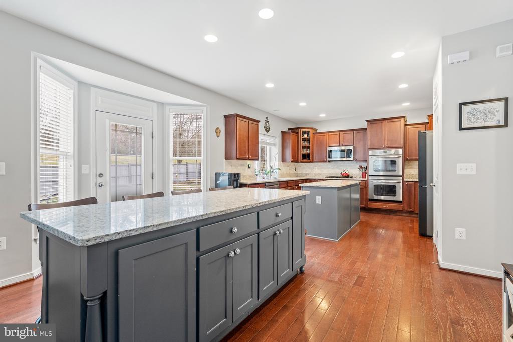 22 IRIS LANE