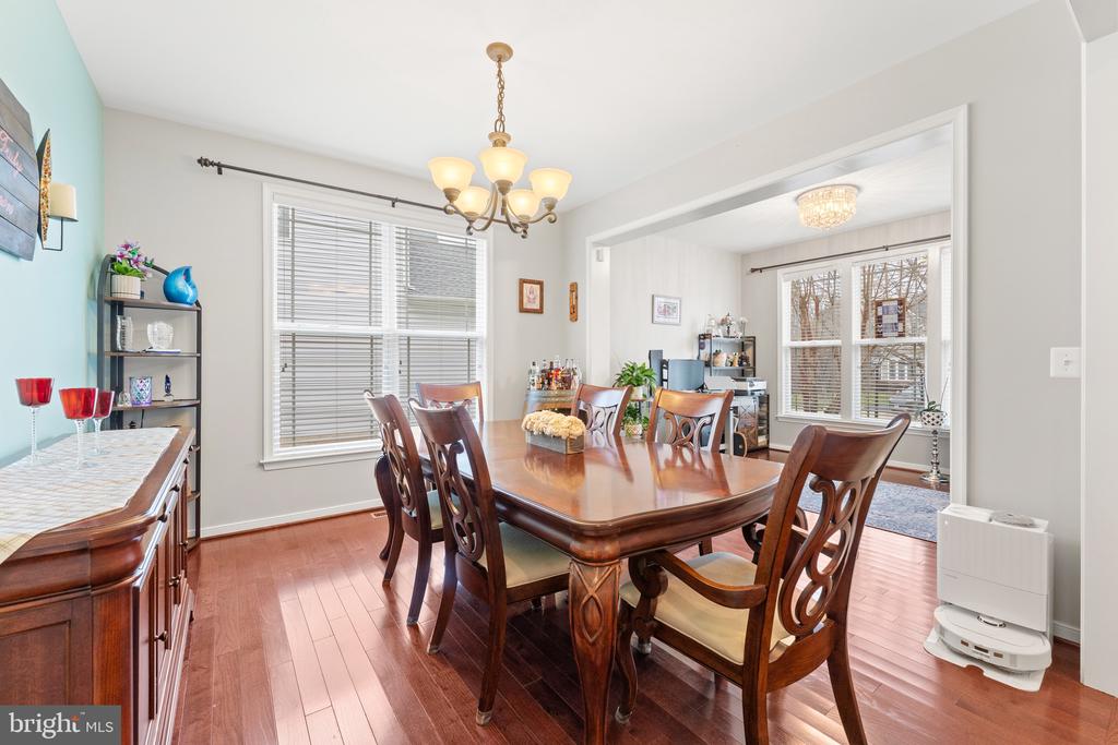 22 IRIS LANE