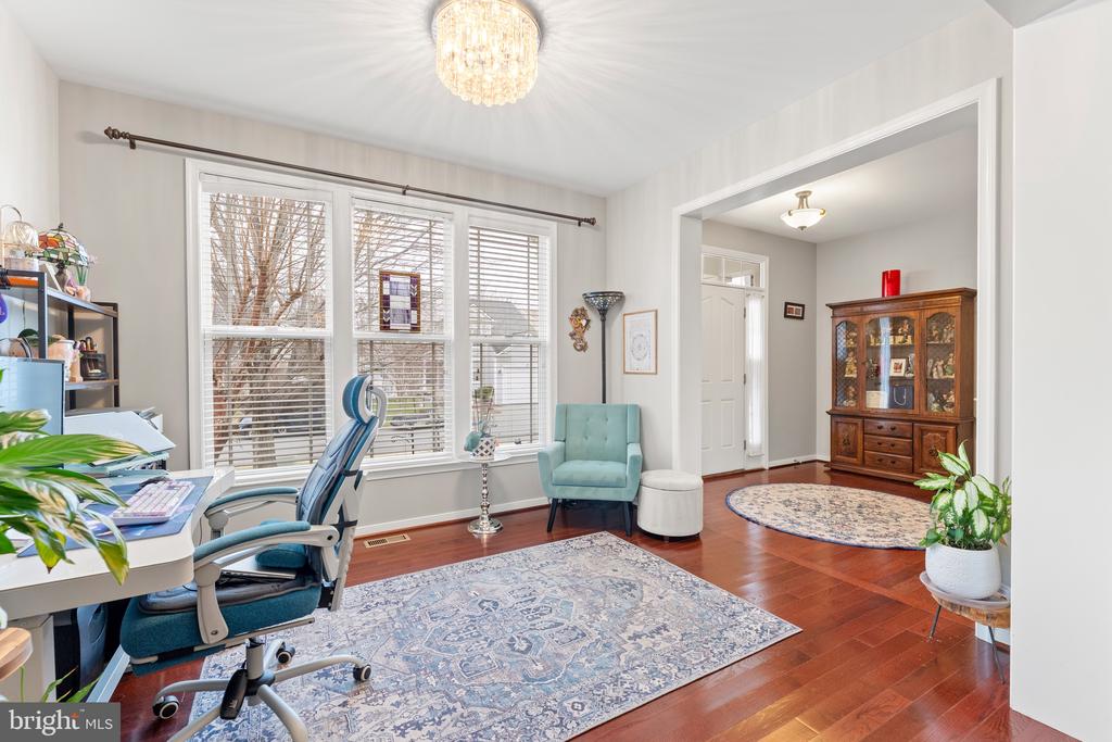 22 IRIS LANE