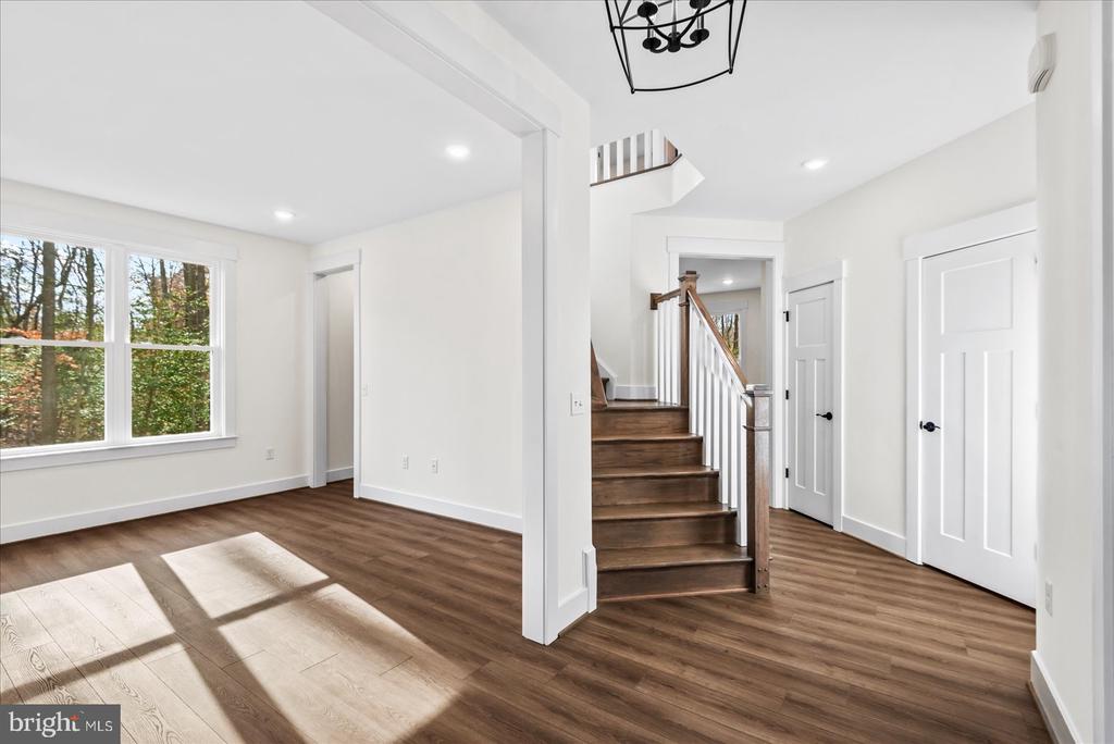 209 DOC STONE ROAD