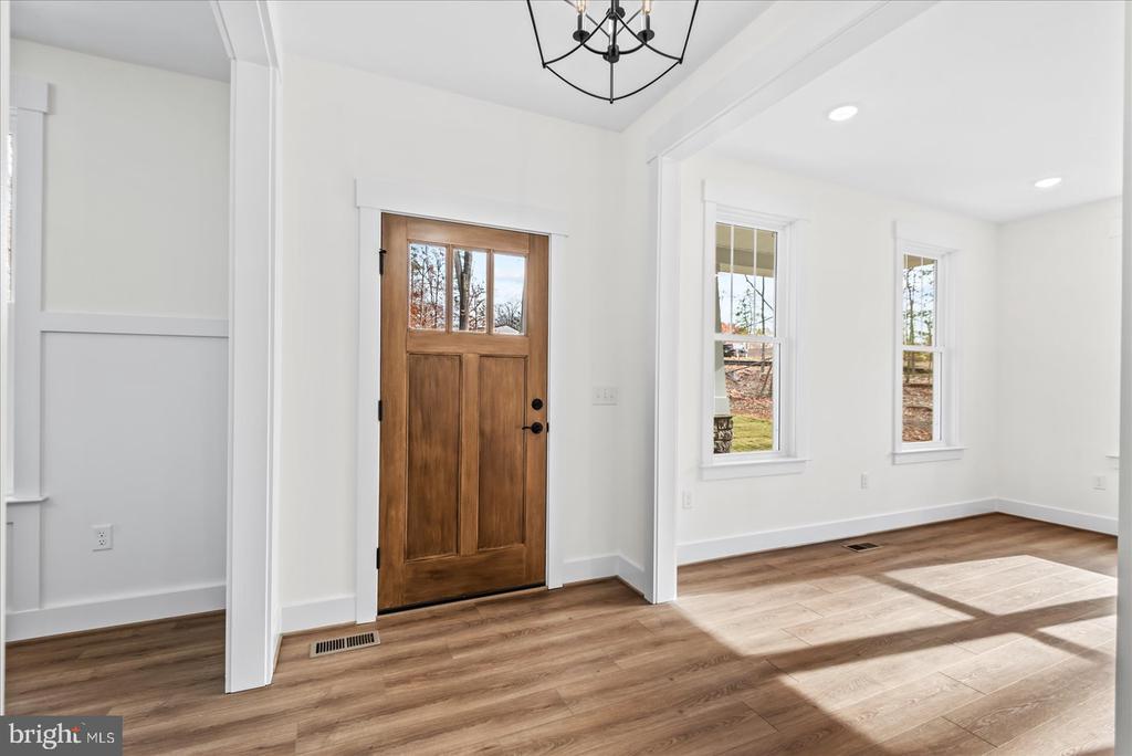209 DOC STONE ROAD