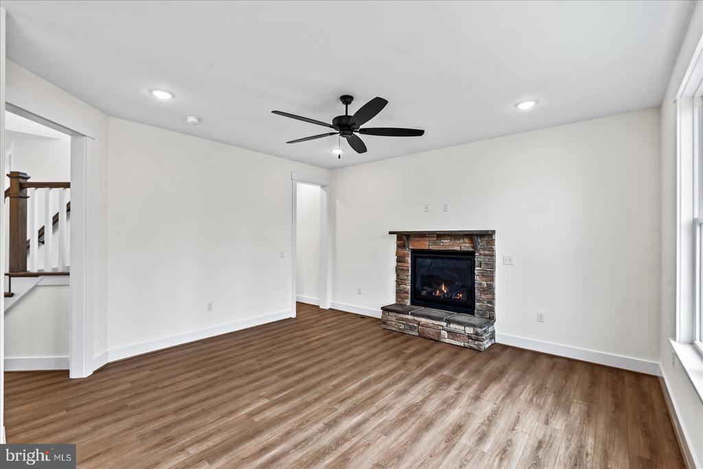 209 DOC STONE ROAD