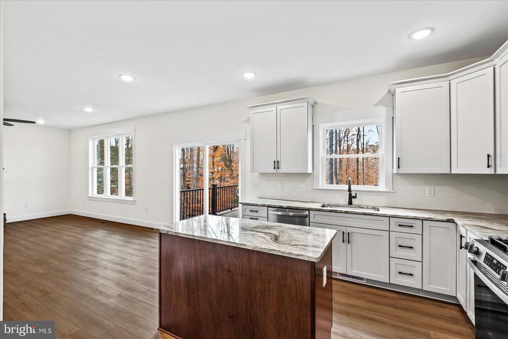 209 DOC STONE ROAD