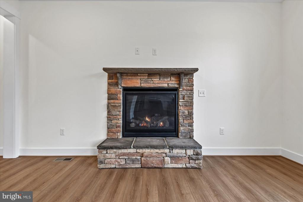 209 DOC STONE ROAD