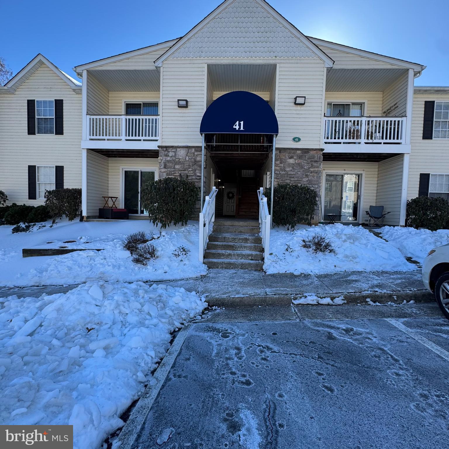 41 SMOKEWOOD COURT 41201