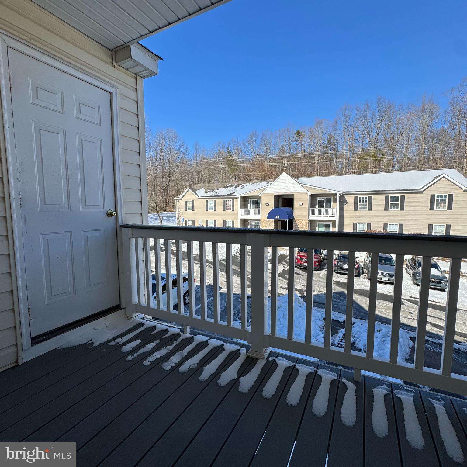 41 SMOKEWOOD COURT 41201