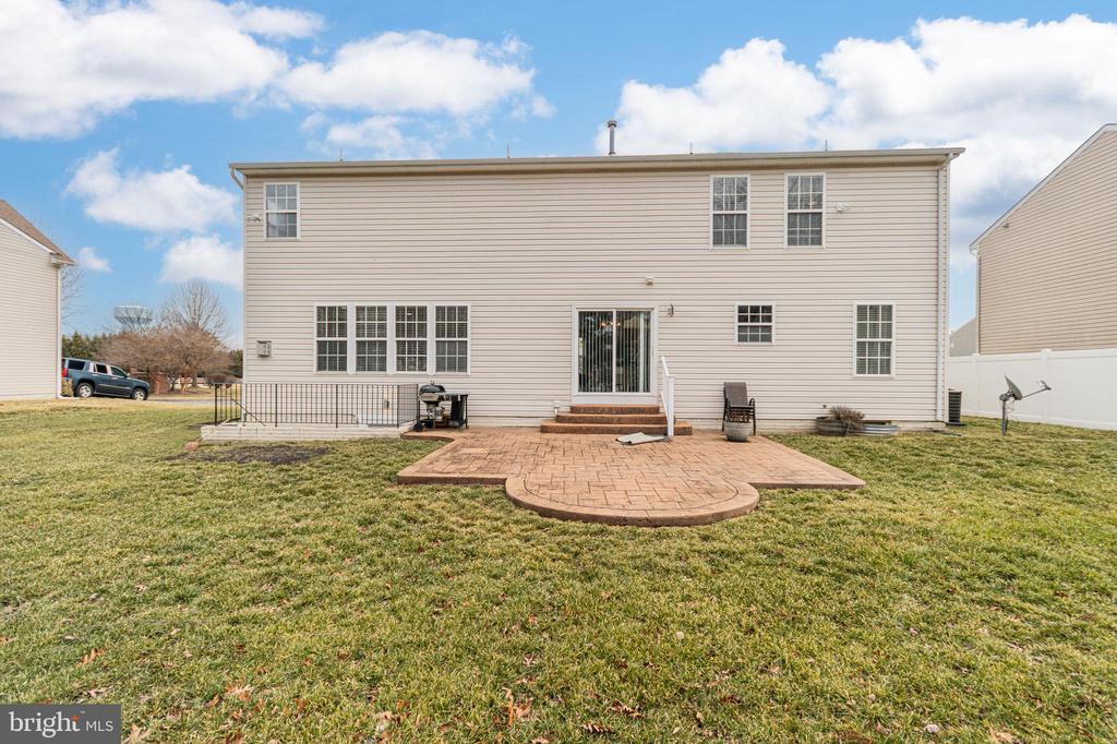 6 MINTWOOD DRIVE