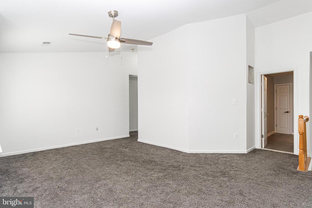 6 MINTWOOD DRIVE