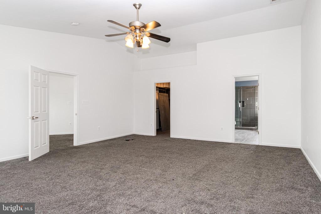 6 MINTWOOD DRIVE