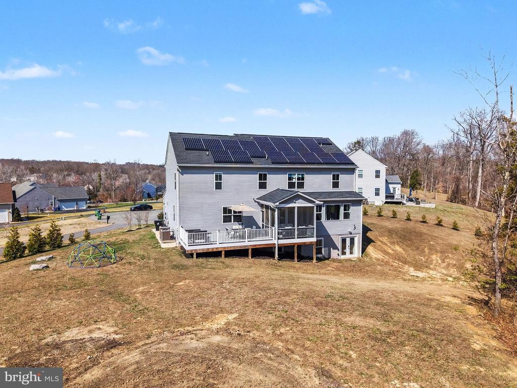 19 CHAPEL RIDGE COURT