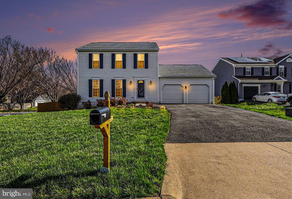 1 CROSSWOOD PLACE