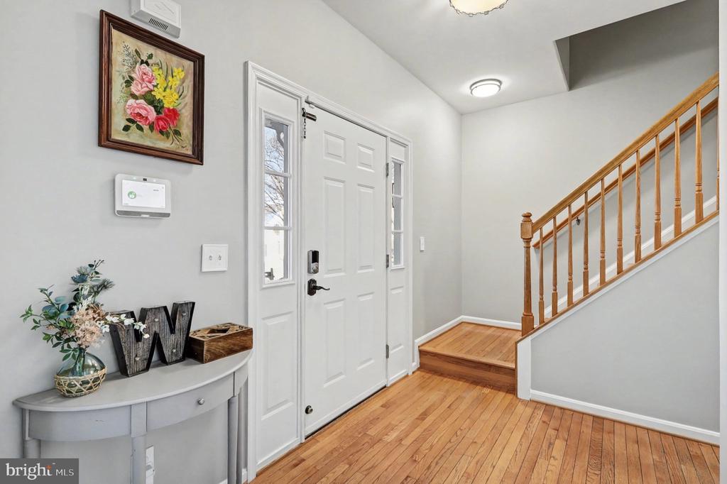 9 BURNINGBUSH COURT