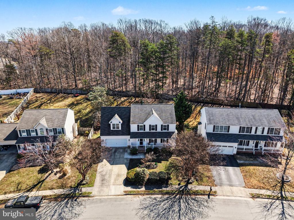 9 BURNINGBUSH COURT