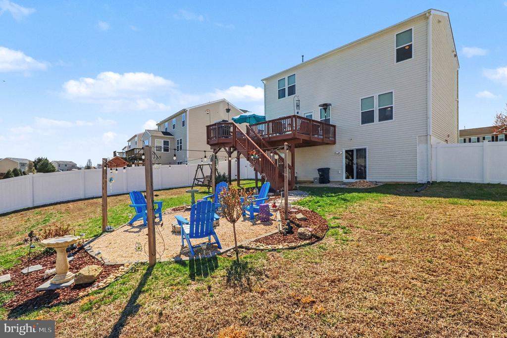 51 CHARTER GATE DRIVE