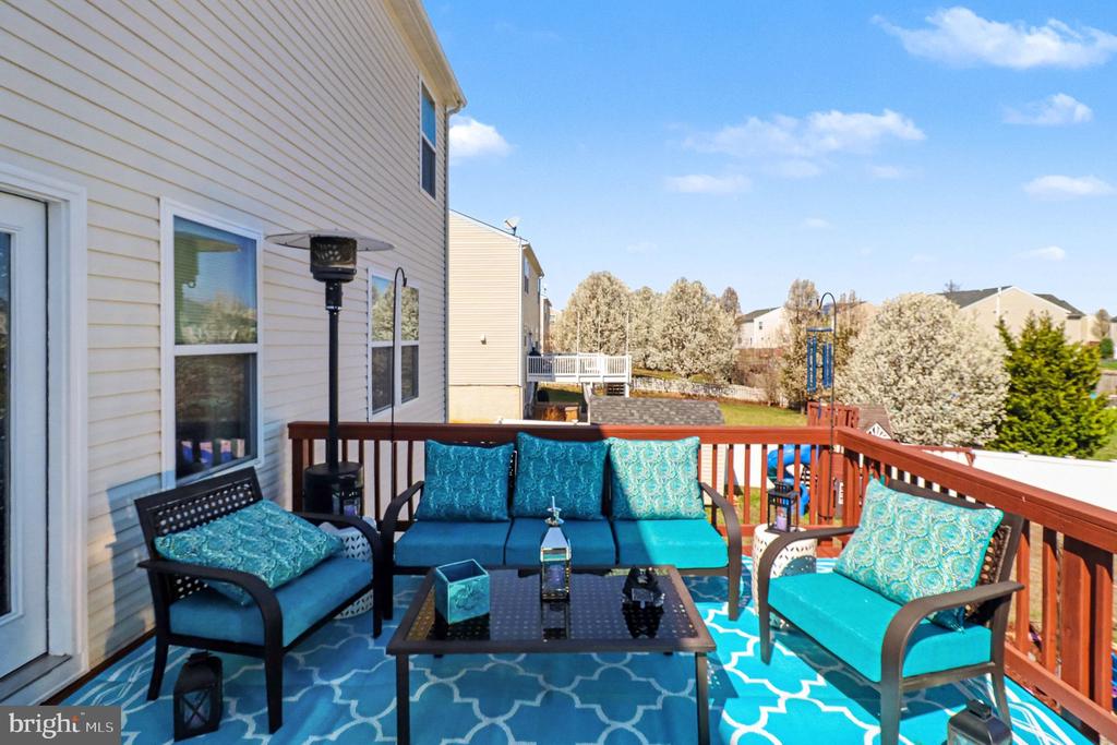 51 CHARTER GATE DRIVE