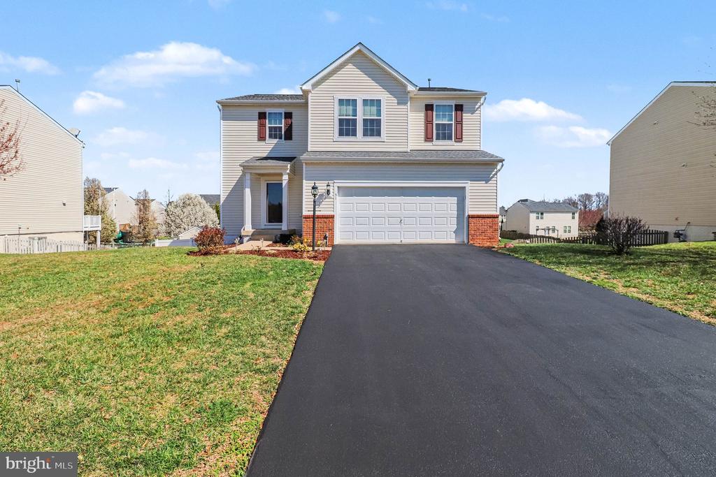51 CHARTER GATE DRIVE