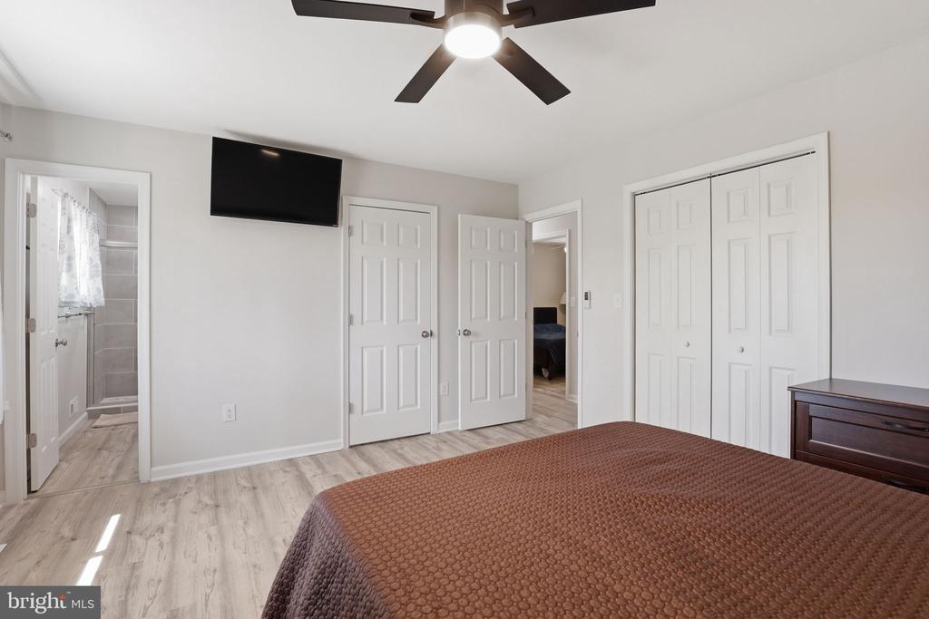 218 MIDSHIPMAN CIRCLE
