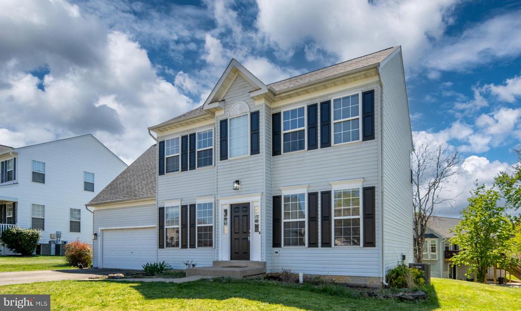 18 INDIAN WOOD LANE