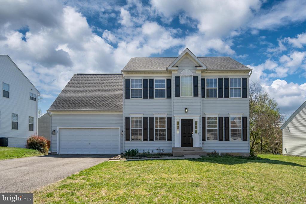 18 INDIAN WOOD LANE