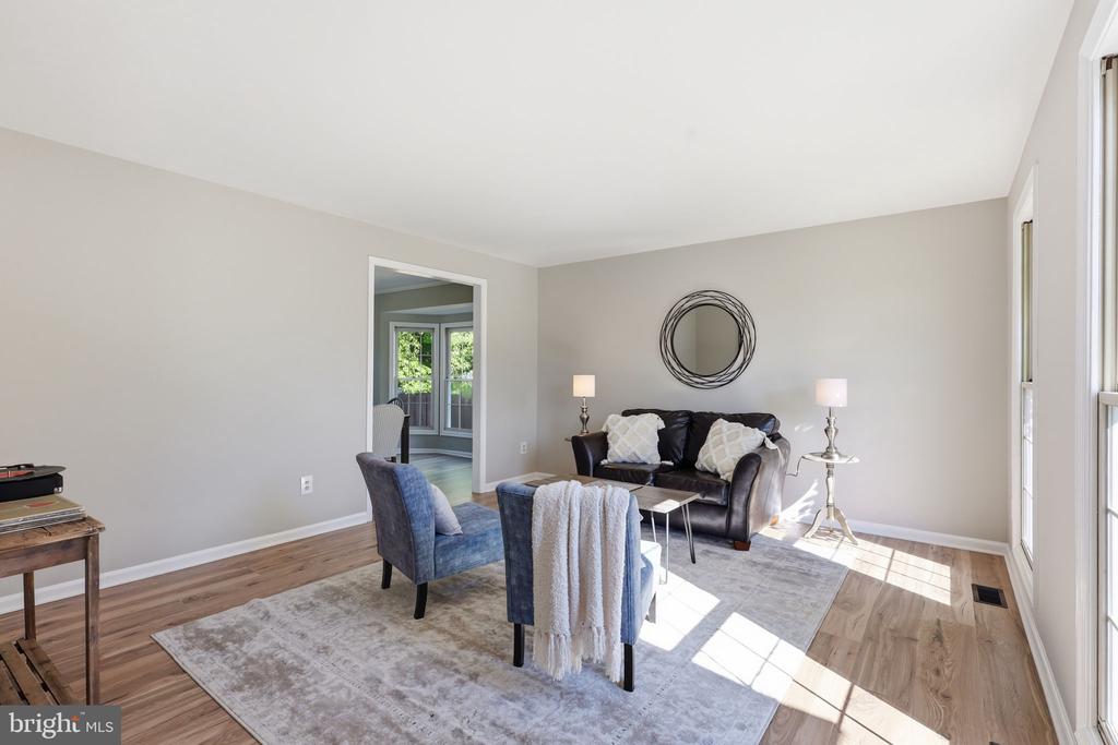3 DAVENTRY PLACE