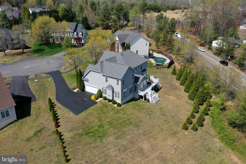 22 HEMMING DRIVE
