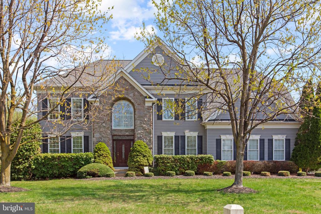 22 HEMMING DRIVE