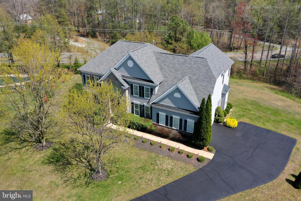 22 HEMMING DRIVE