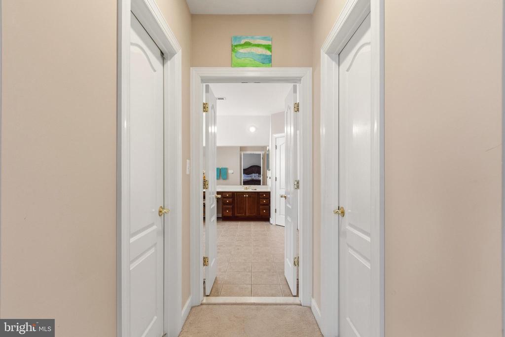 22 HEMMING DRIVE