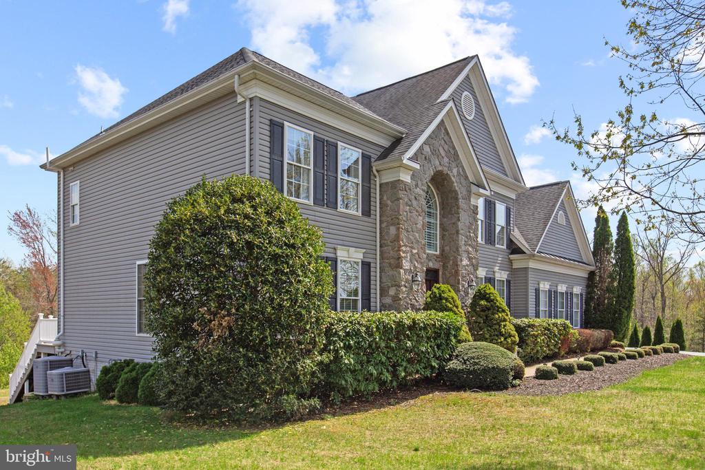 22 HEMMING DRIVE