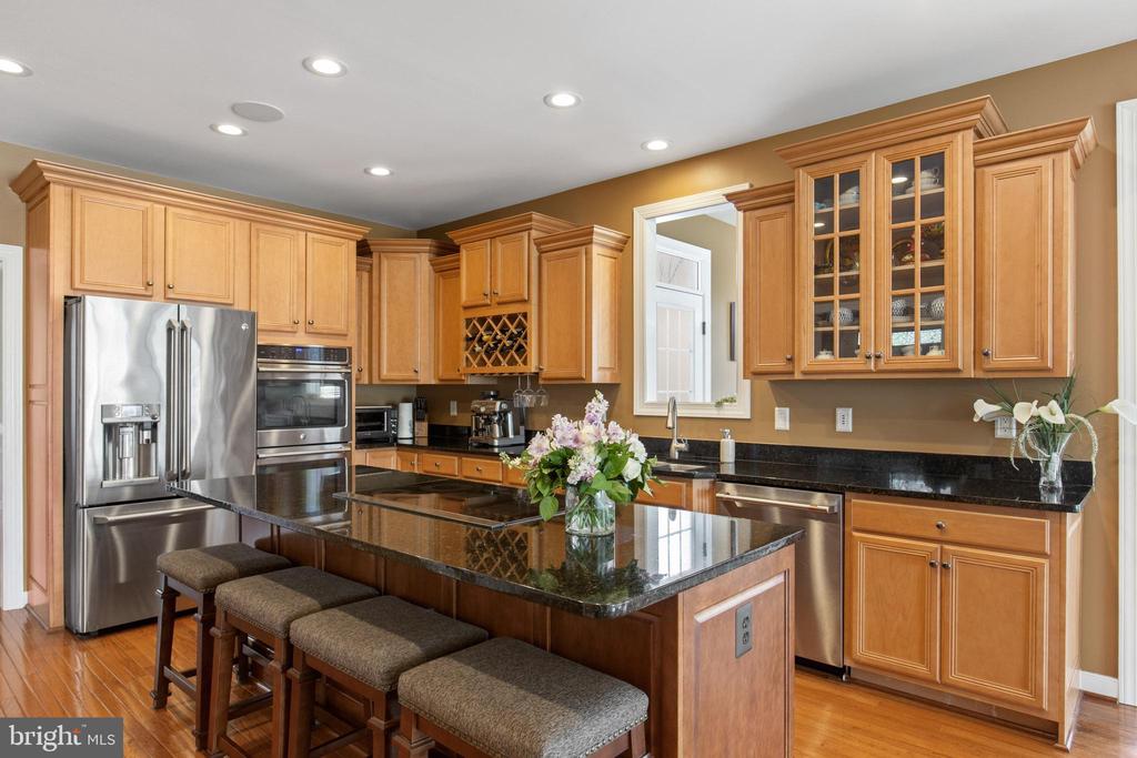 22 HEMMING DRIVE