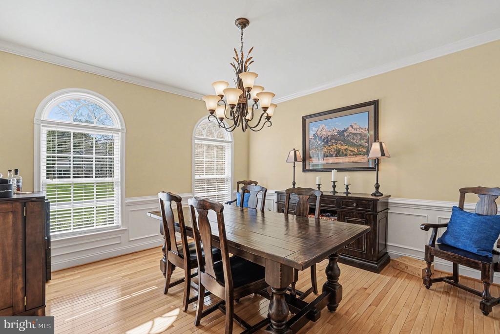 35 MILLS HOLLOW DRIVE