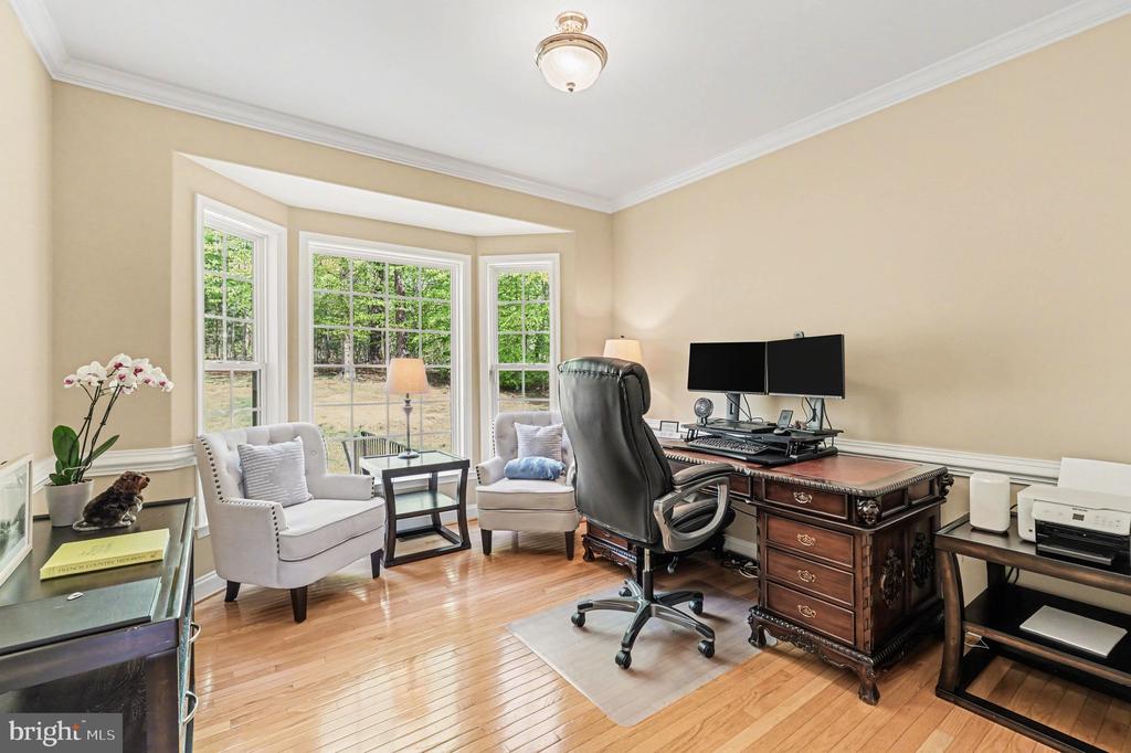 35 MILLS HOLLOW DRIVE