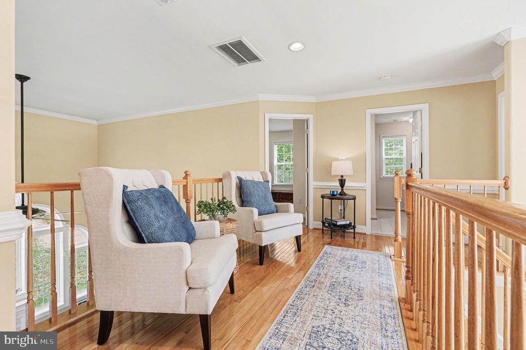 35 MILLS HOLLOW DRIVE