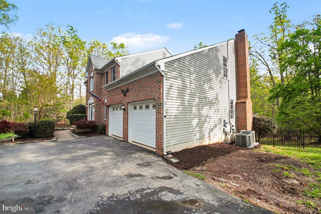 1480 TRUSLOW ROAD
