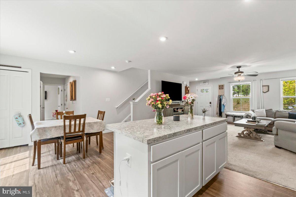 34 TAYLORS HILL WAY