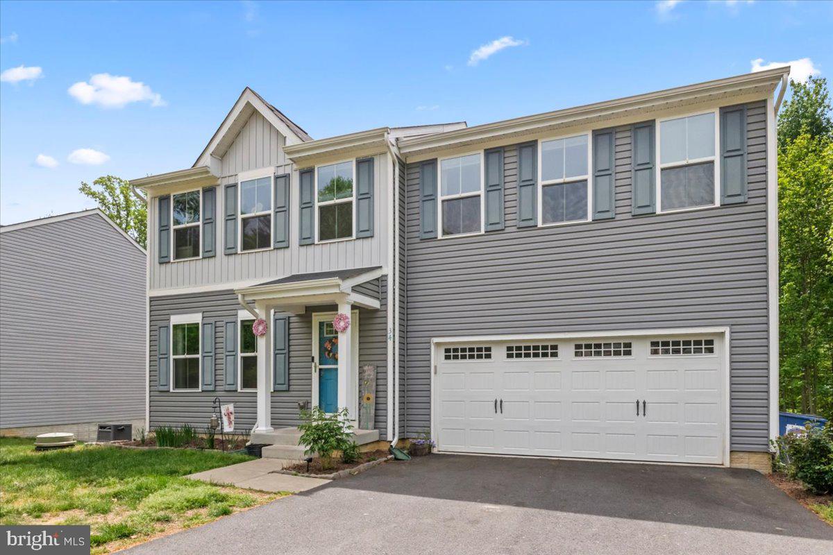 34 TAYLORS HILL WAY