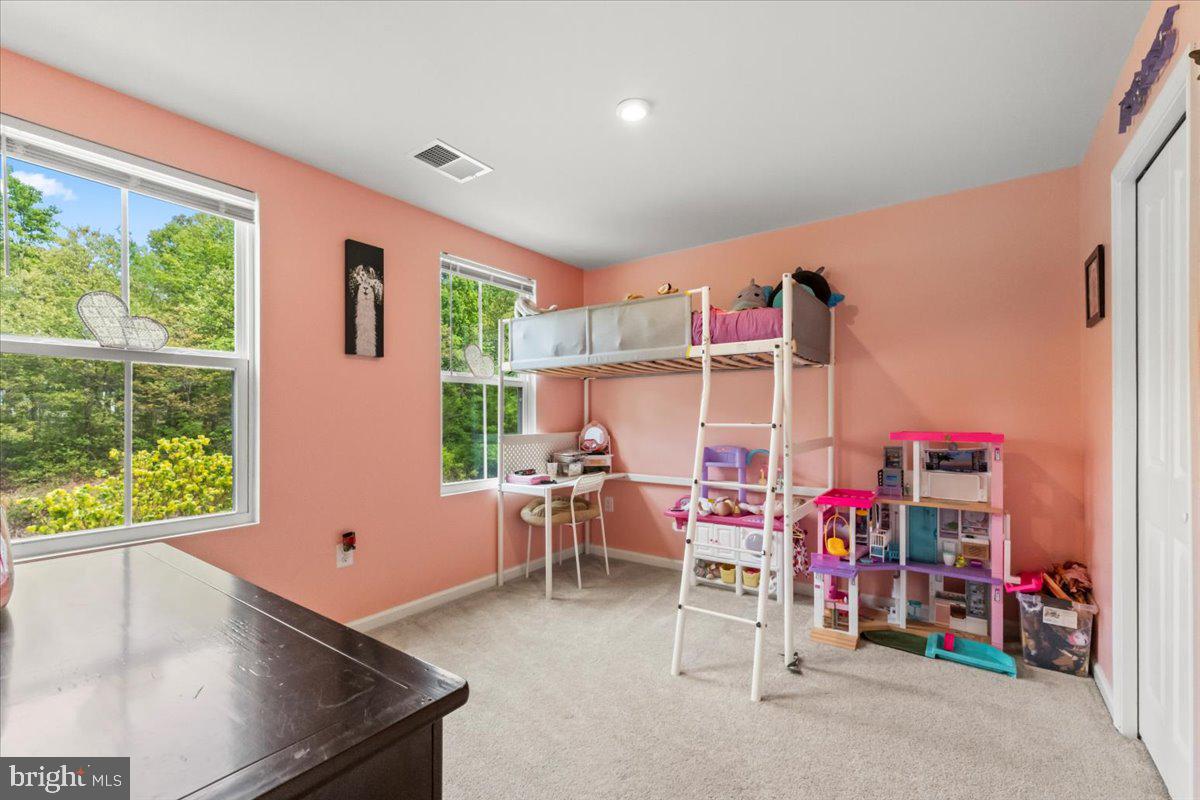 34 TAYLORS HILL WAY