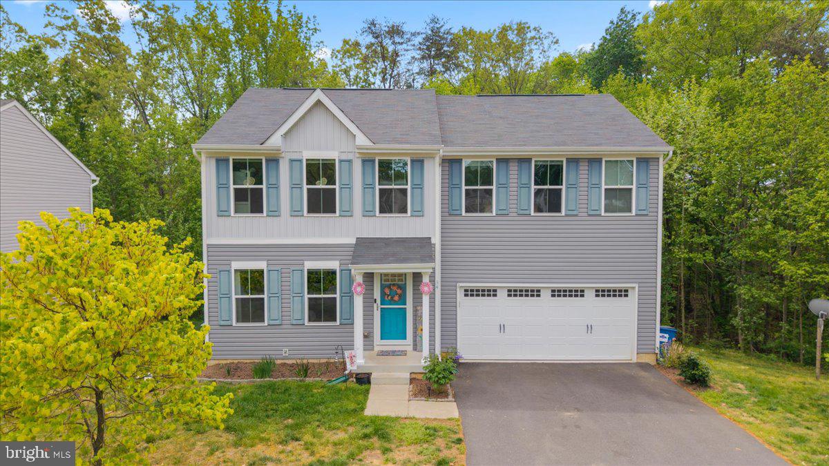 34 TAYLORS HILL WAY