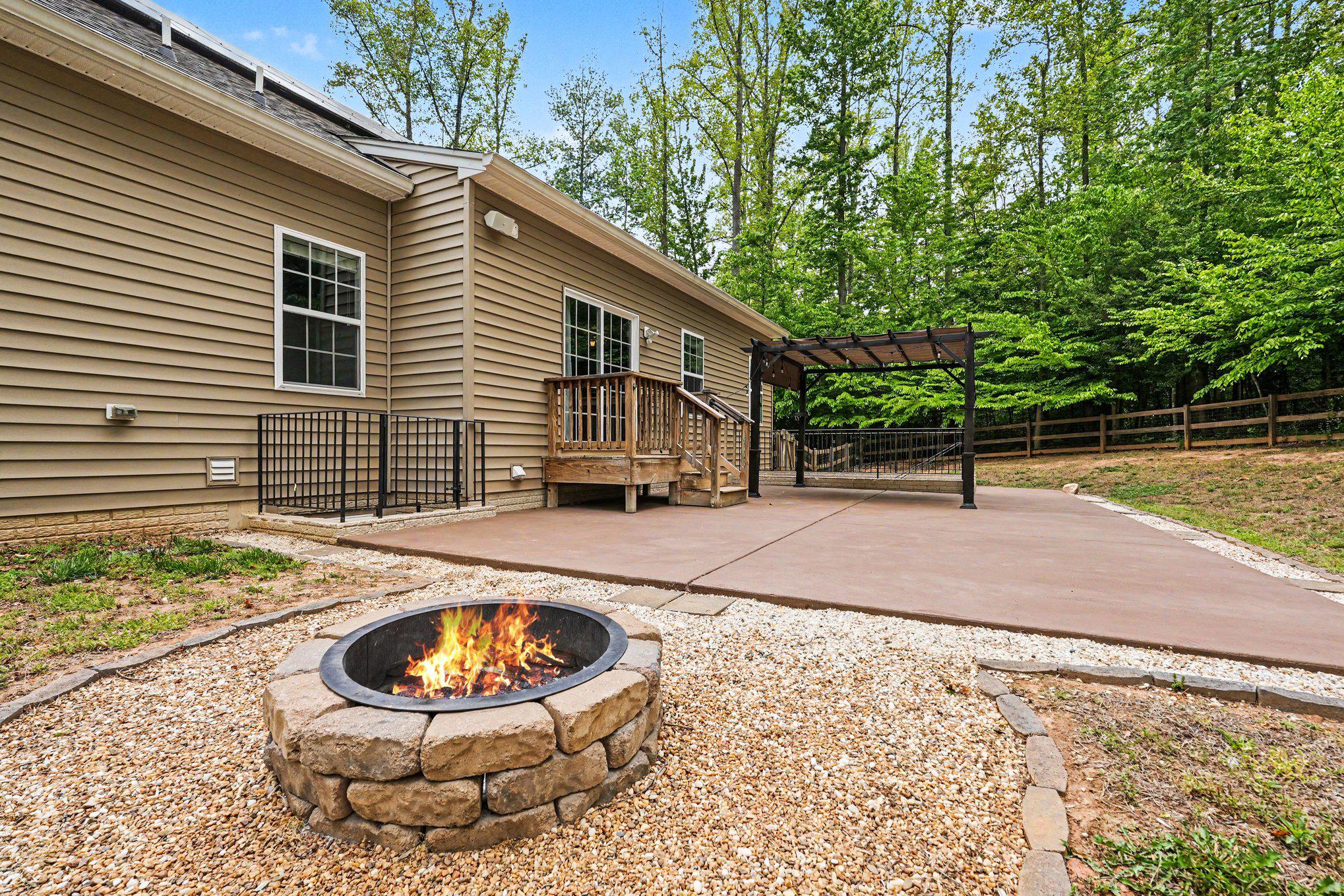 1095 TIMBER MILL LANE
