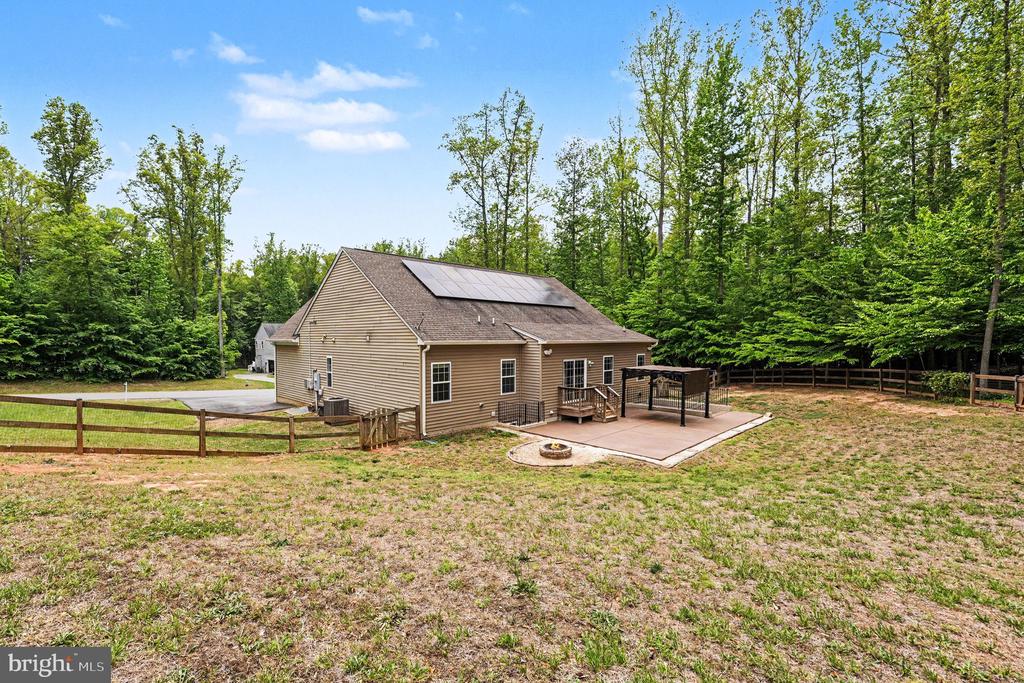 1095 TIMBER MILL LANE