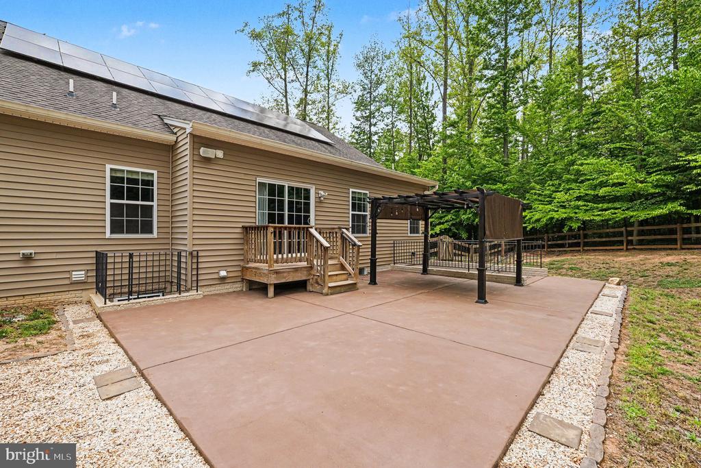 1095 TIMBER MILL LANE
