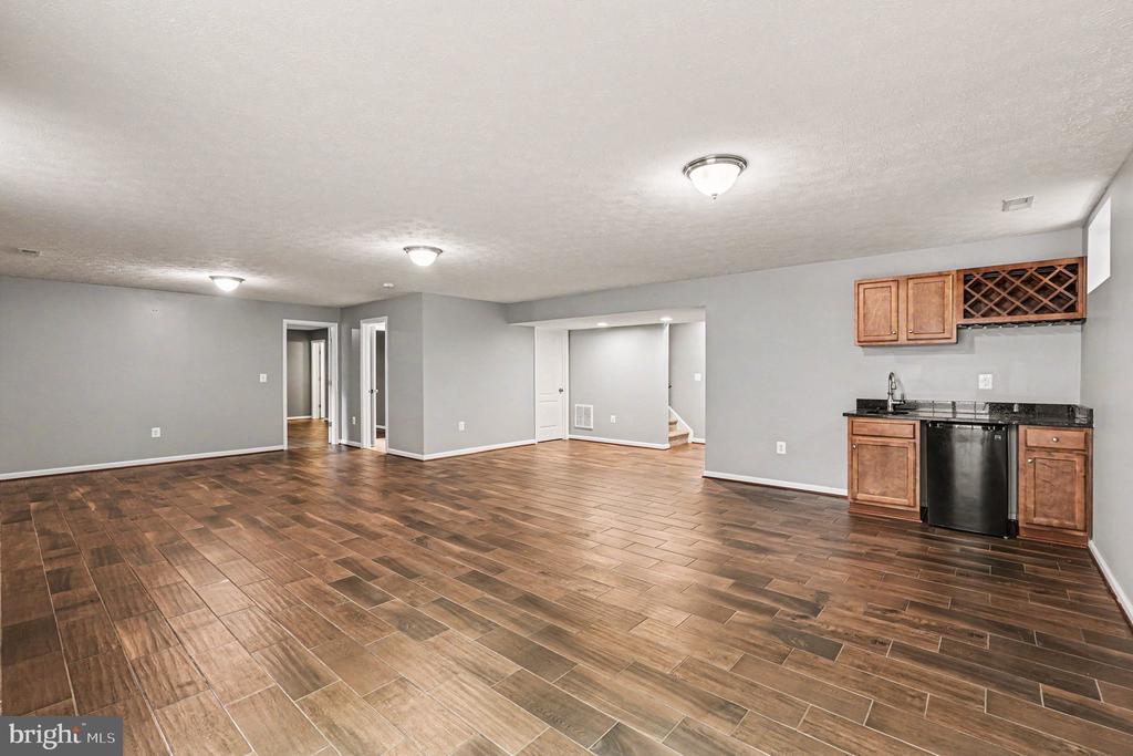 1095 TIMBER MILL LANE