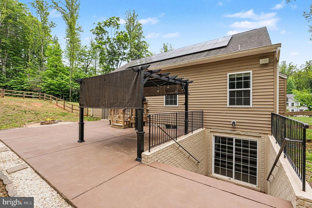 1095 TIMBER MILL LANE