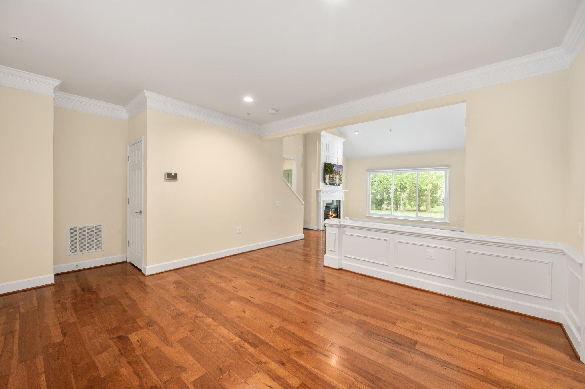 28 MENDOTA WAY