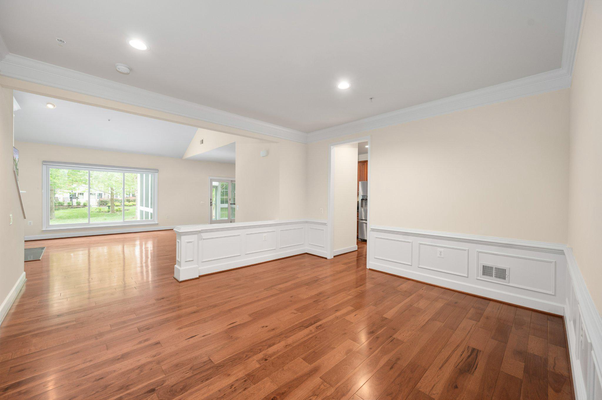 28 MENDOTA WAY