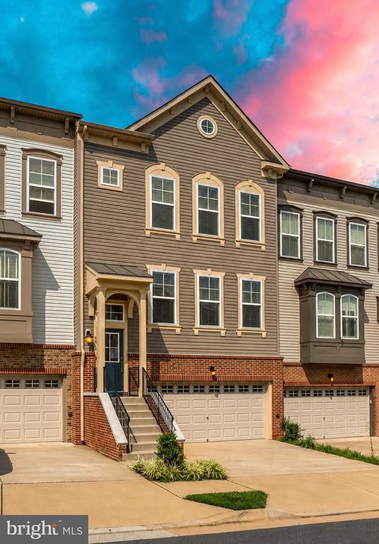 48 SHEPHERDS HOOK WAY