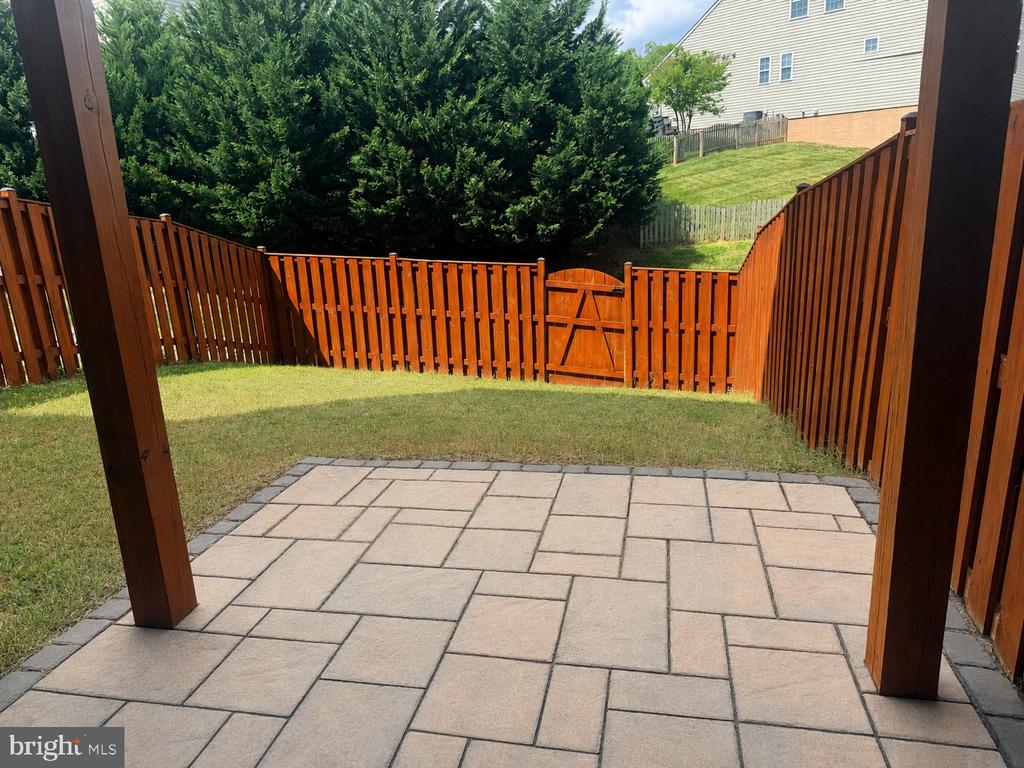48 SHEPHERDS HOOK WAY