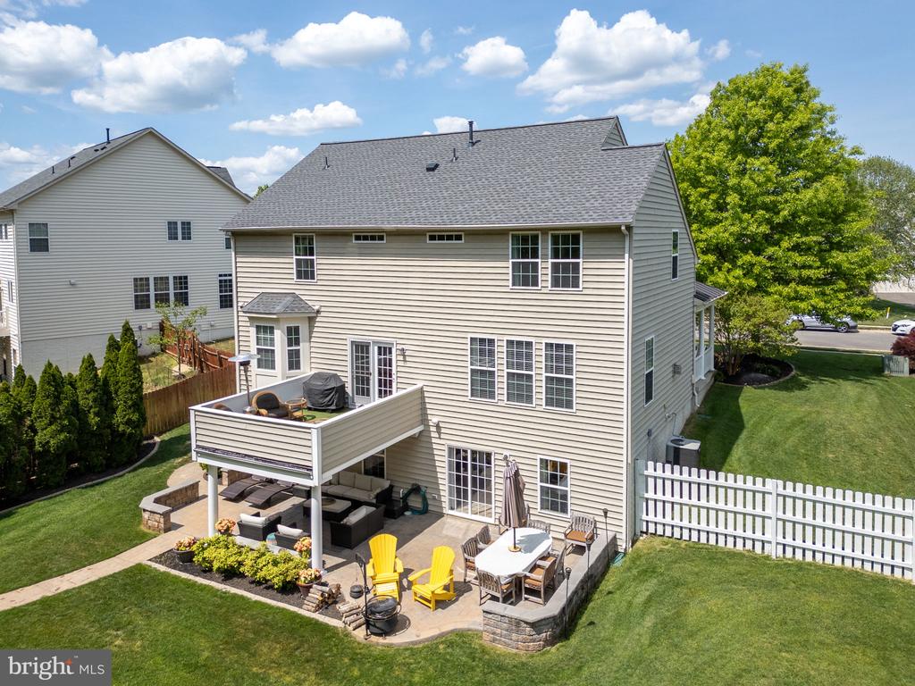6 SAGEWOOD COURT