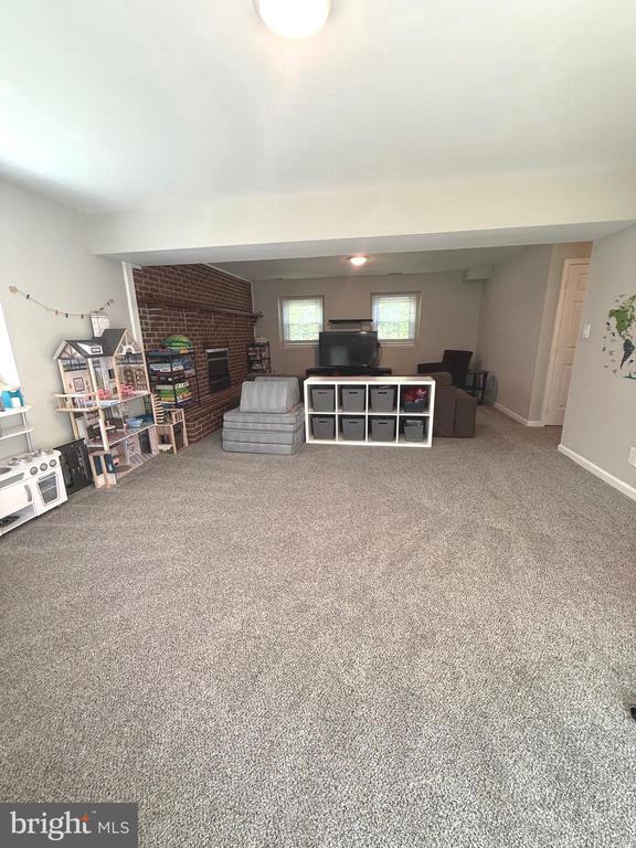 2308 HARPOON DRIVE